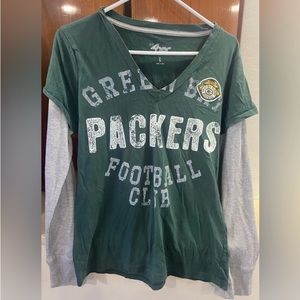 Large women’s packer shirt